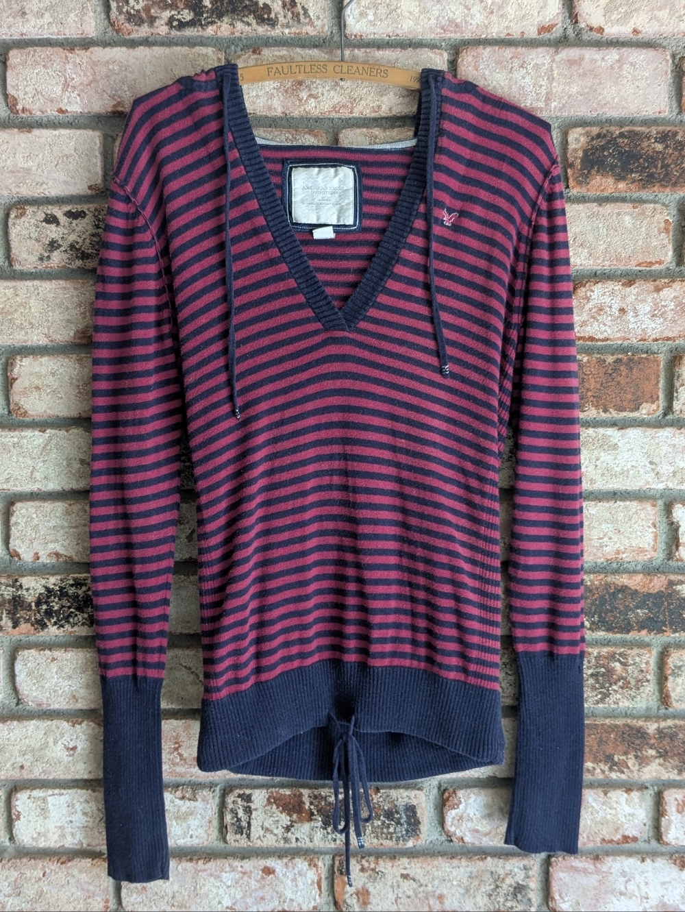 💜 American Eagle Outfitters Purple & Blue Striped Lightweight Hoodie Sweater
